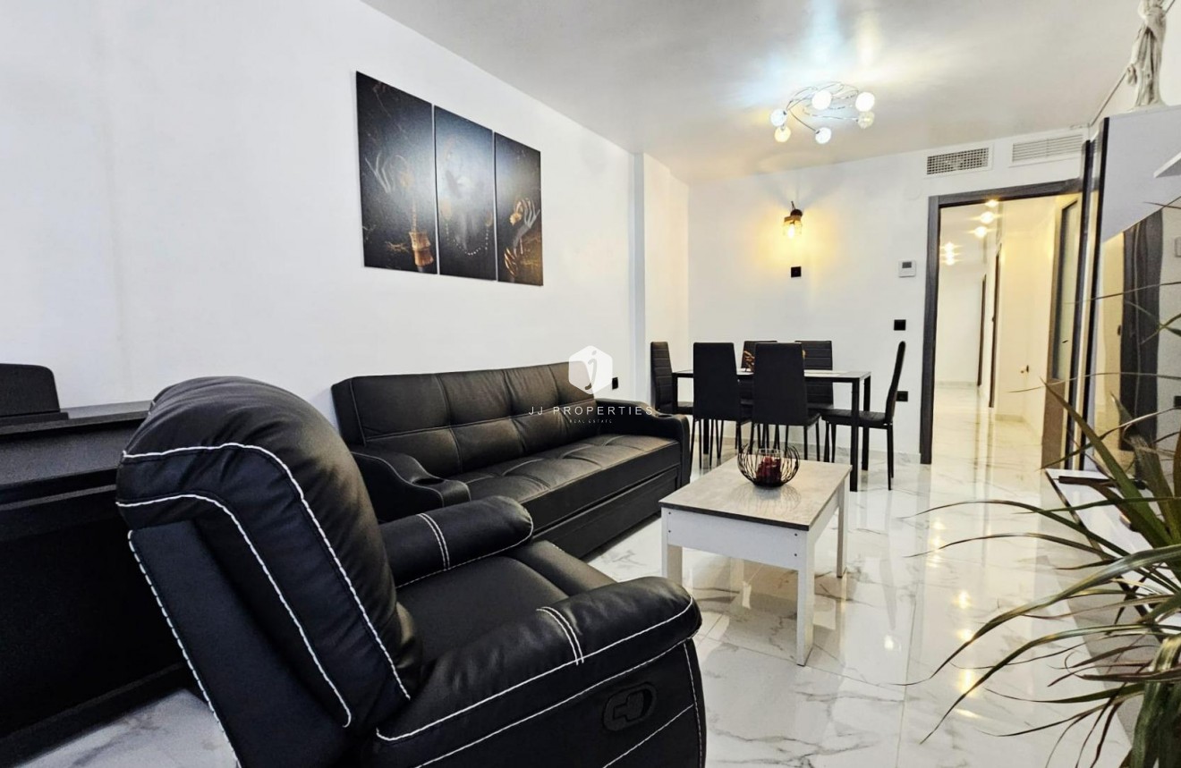 Segunda mano - Apartamento / piso -
Torrevieja - Acequion
