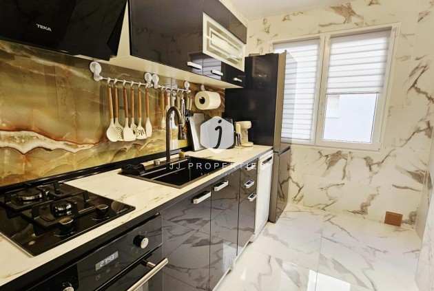 Segunda mano - Apartamento / piso -
Torrevieja - Acequion