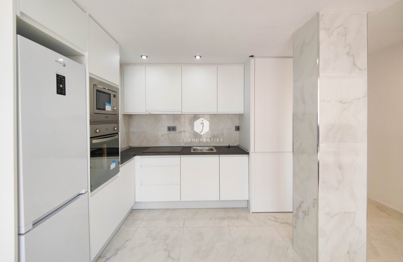 Segunda mano - Apartamento / piso -
Torrevieja - Costa Blanca