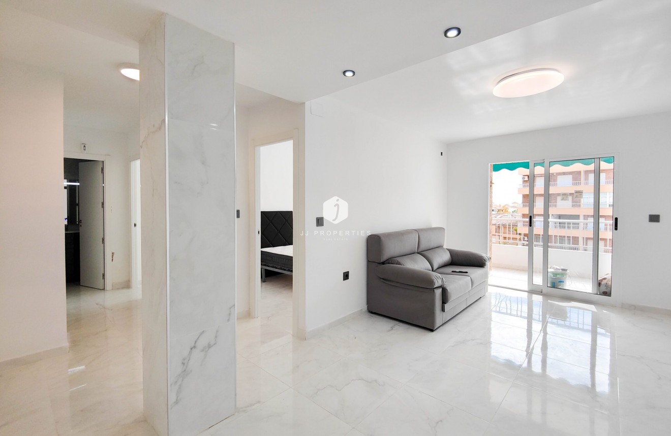 Segunda mano - Apartamento / piso -
Torrevieja - Costa Blanca