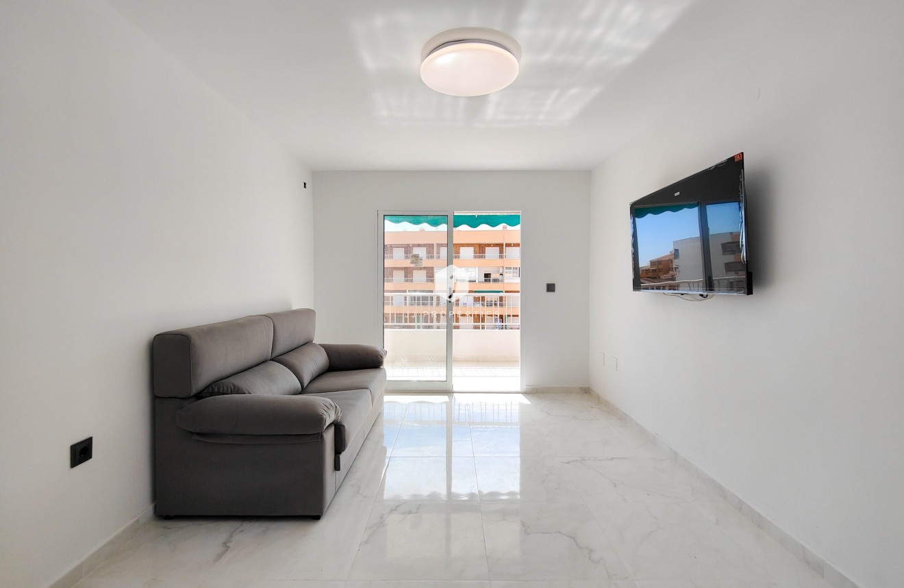 Segunda mano - Apartamento / piso -
Torrevieja - Costa Blanca