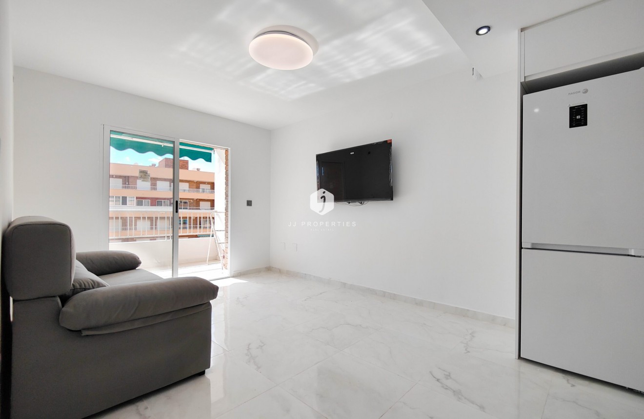 Segunda mano - Apartamento / piso -
Torrevieja - Costa Blanca