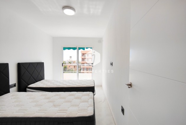 Segunda mano - Apartamento / piso -
Torrevieja - Costa Blanca