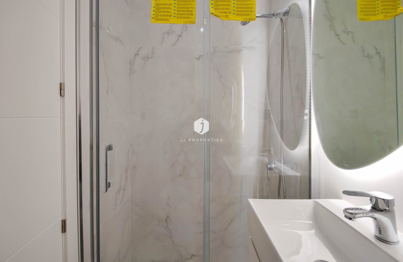 Segunda mano - Apartamento / piso -
Torrevieja - Costa Blanca