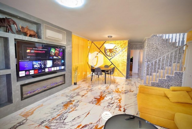 D'occasion - Villa -
San Miguel de Salinas - Inland