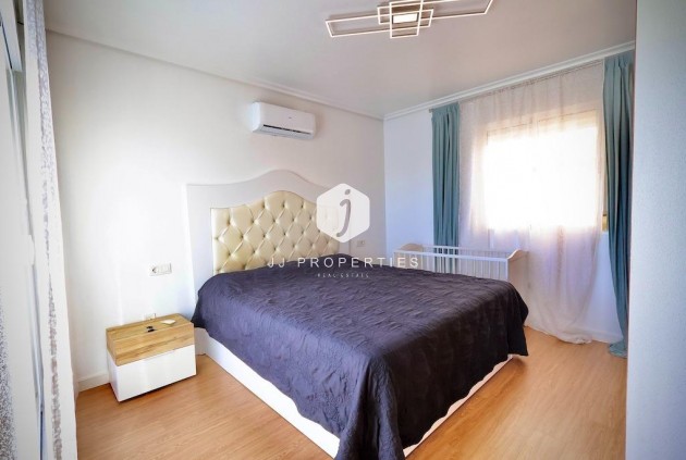 D'occasion - Villa -
San Miguel de Salinas - Inland