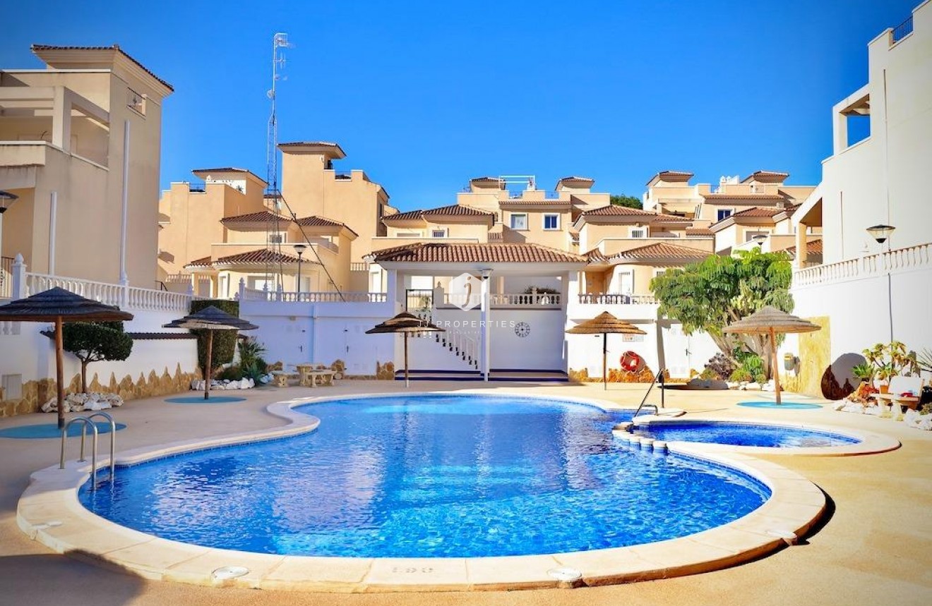 D'occasion - Villa -
San Miguel de Salinas - Inland