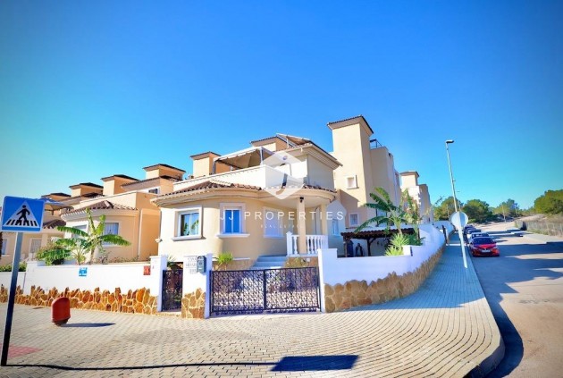 D'occasion - Villa -
San Miguel de Salinas - Inland