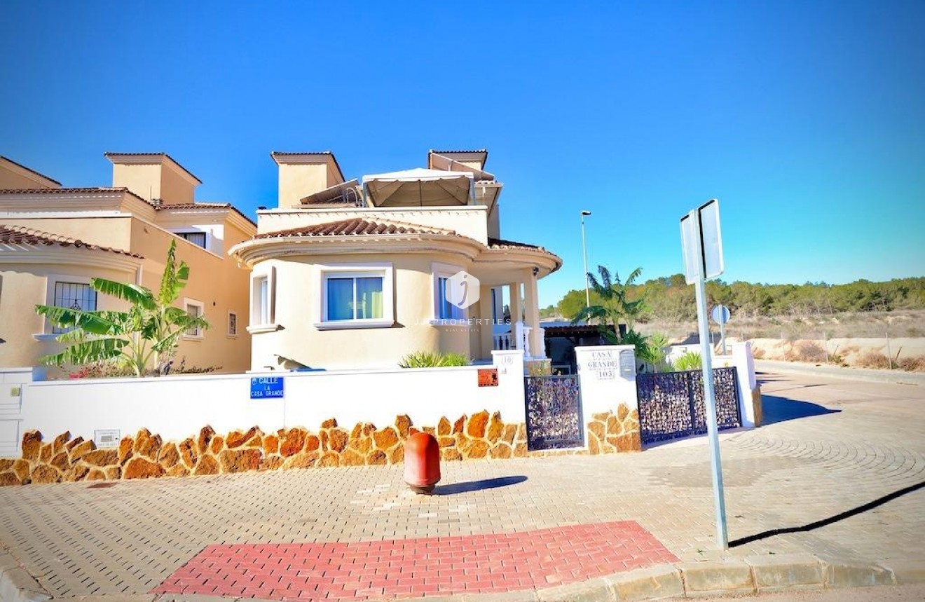 D'occasion - Villa -
San Miguel de Salinas - Inland