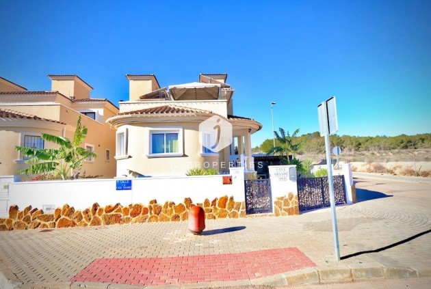 D'occasion - Villa -
San Miguel de Salinas - Inland