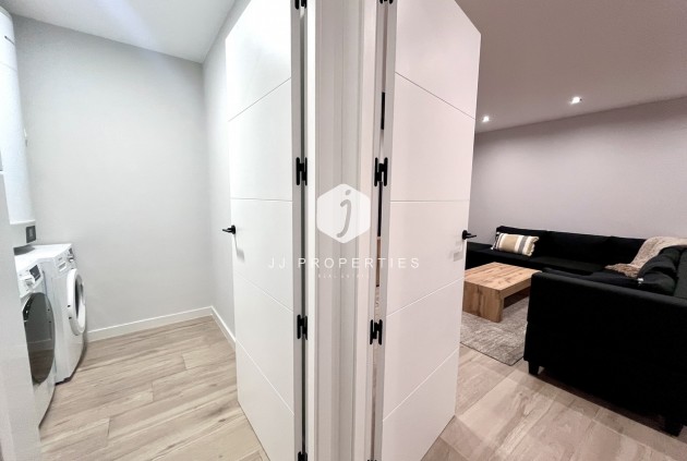 Z drugiej ręki - Villa -
Punta Prima - Costa Blanca