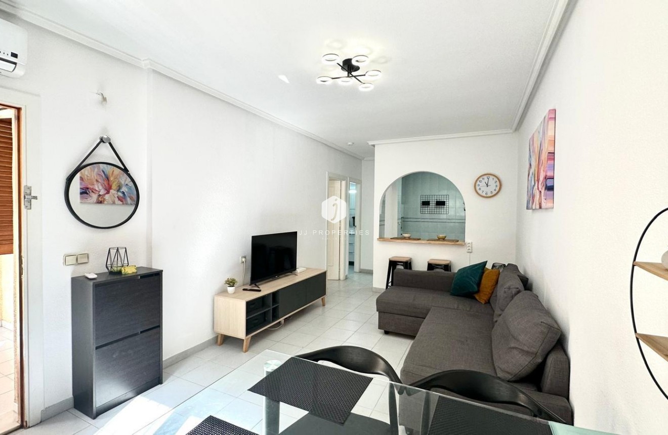 Segunda mano - Apartamento / piso -
Torrevieja - Acequion