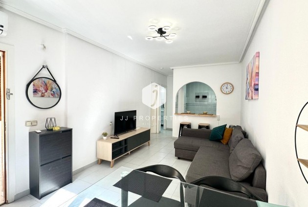 Segunda mano - Apartamento / piso -
Torrevieja - Acequion