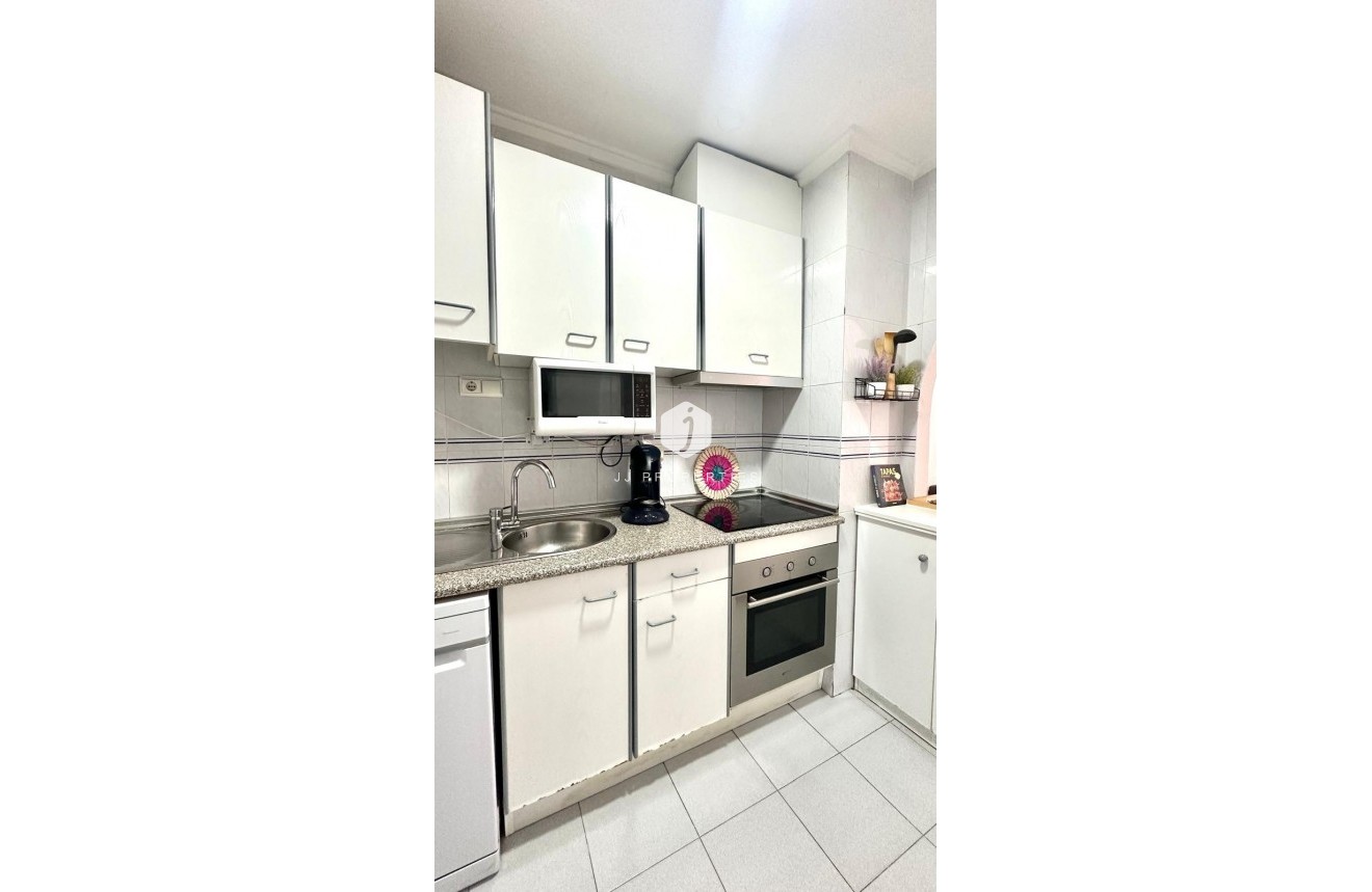 Segunda mano - Apartamento / piso -
Torrevieja - Acequion