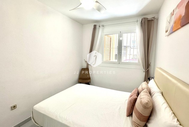 Segunda mano - Apartamento / piso -
Torrevieja - Acequion