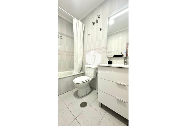 Segunda mano - Apartamento / piso -
Torrevieja - Acequion