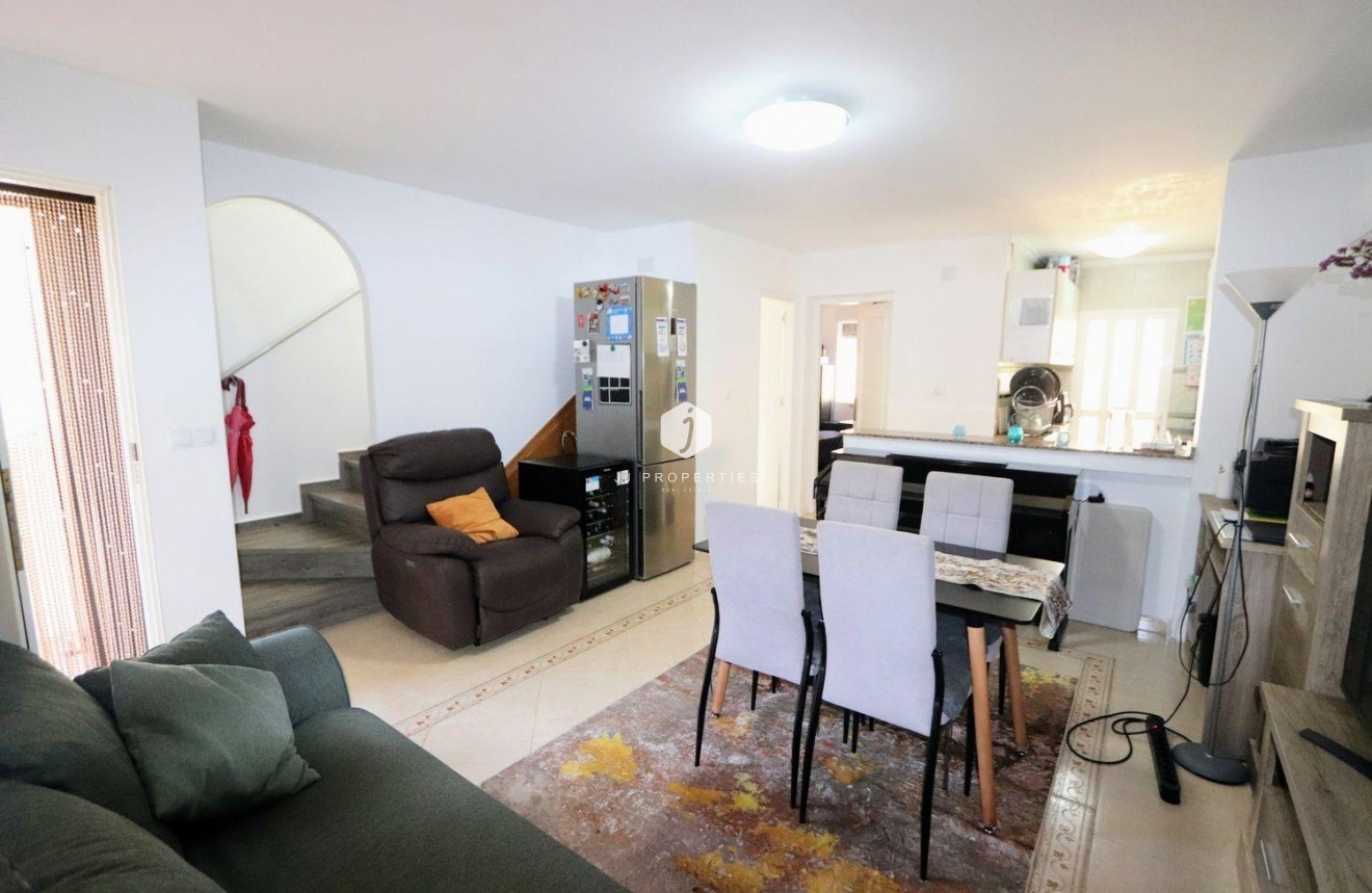 Segunda mano - Chalet -
San Miguel de Salinas - El Galán