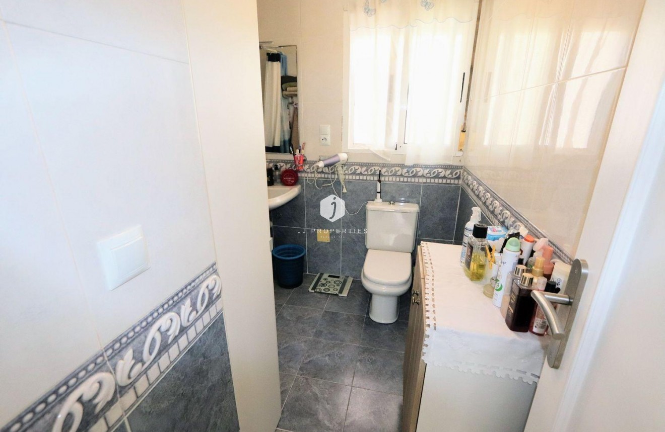 Segunda mano - Chalet -
San Miguel de Salinas - El Galán