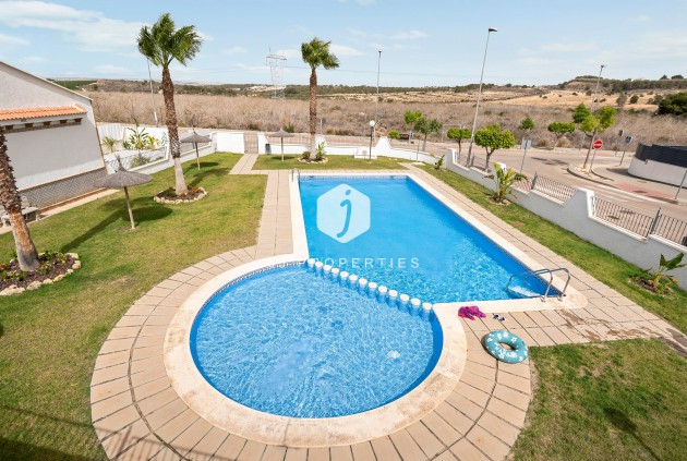 Segunda mano - Chalet -
San Miguel de Salinas - Inland