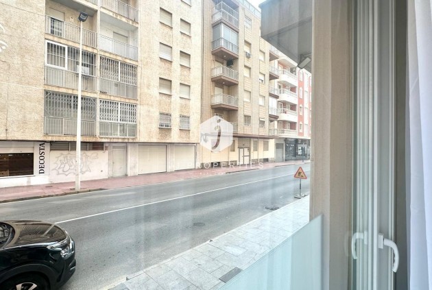 Segunda mano - Apartamento / piso -
Torrevieja - Playa del Cura