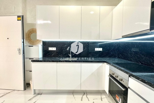 Segunda mano - Apartamento / piso -
Torrevieja - Playa del Cura