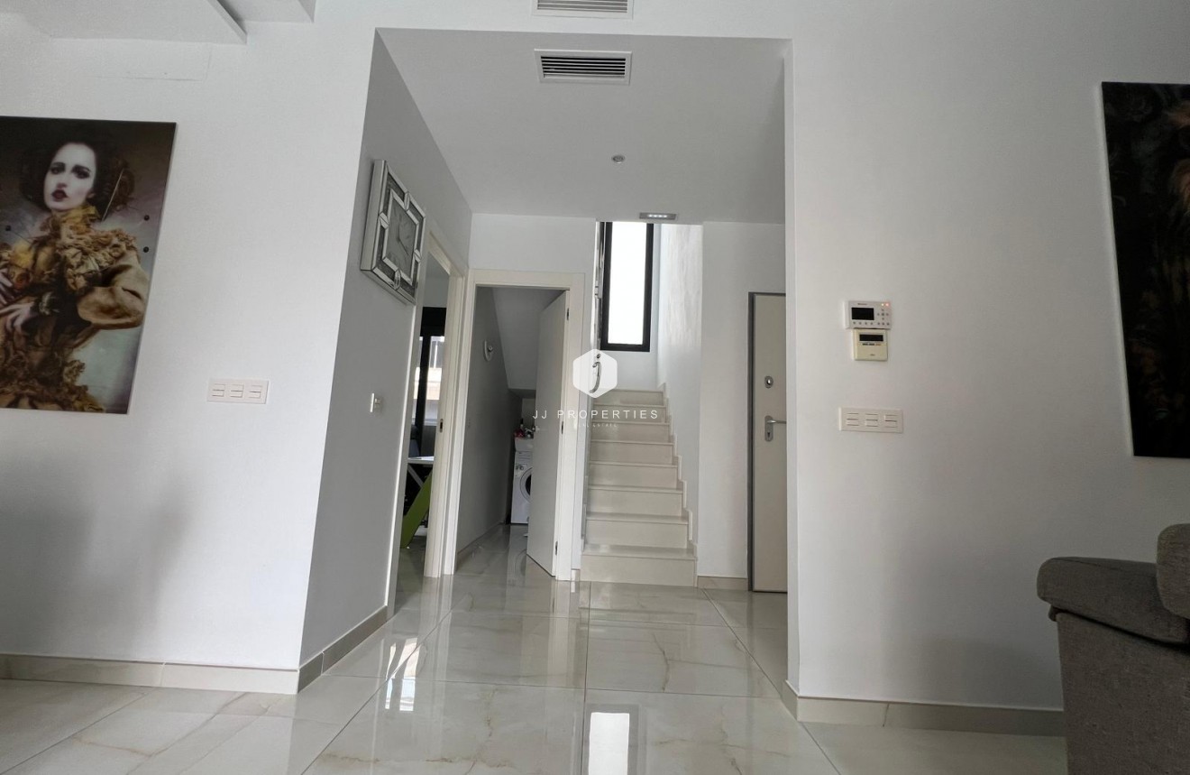 Segunda mano - Villa -
Orihuela Costa - Lomas de Cabo Roig