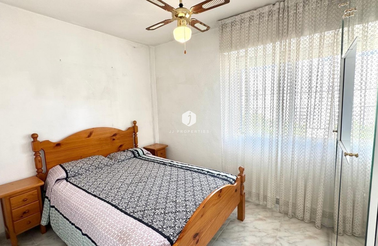 Segunda mano - Chalet -
Torrevieja - Carrefour