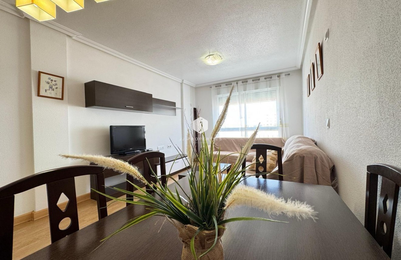 Aus zweiter Hand - Wohnung -
Torrevieja