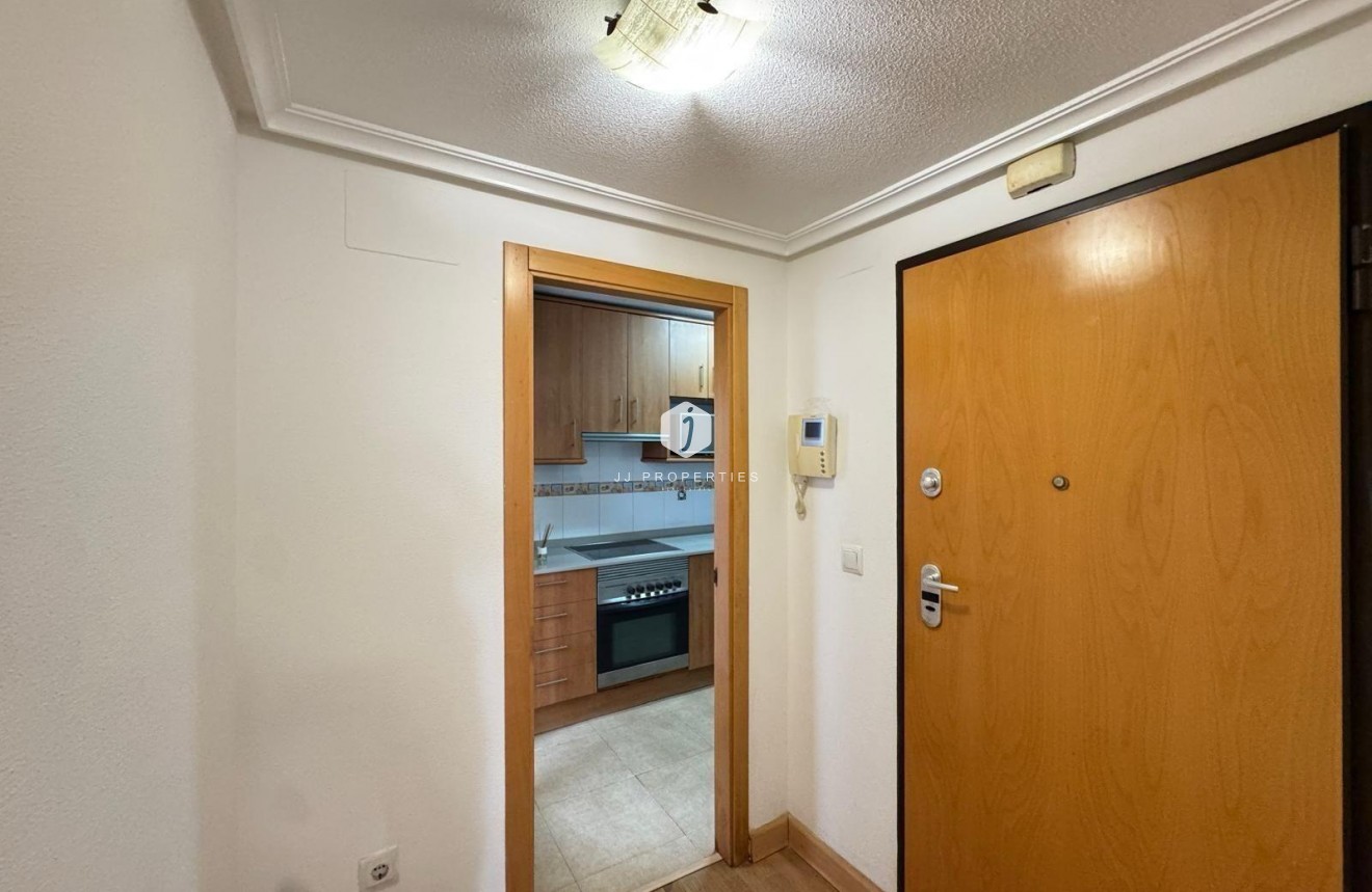 Aus zweiter Hand - Wohnung -
Torrevieja