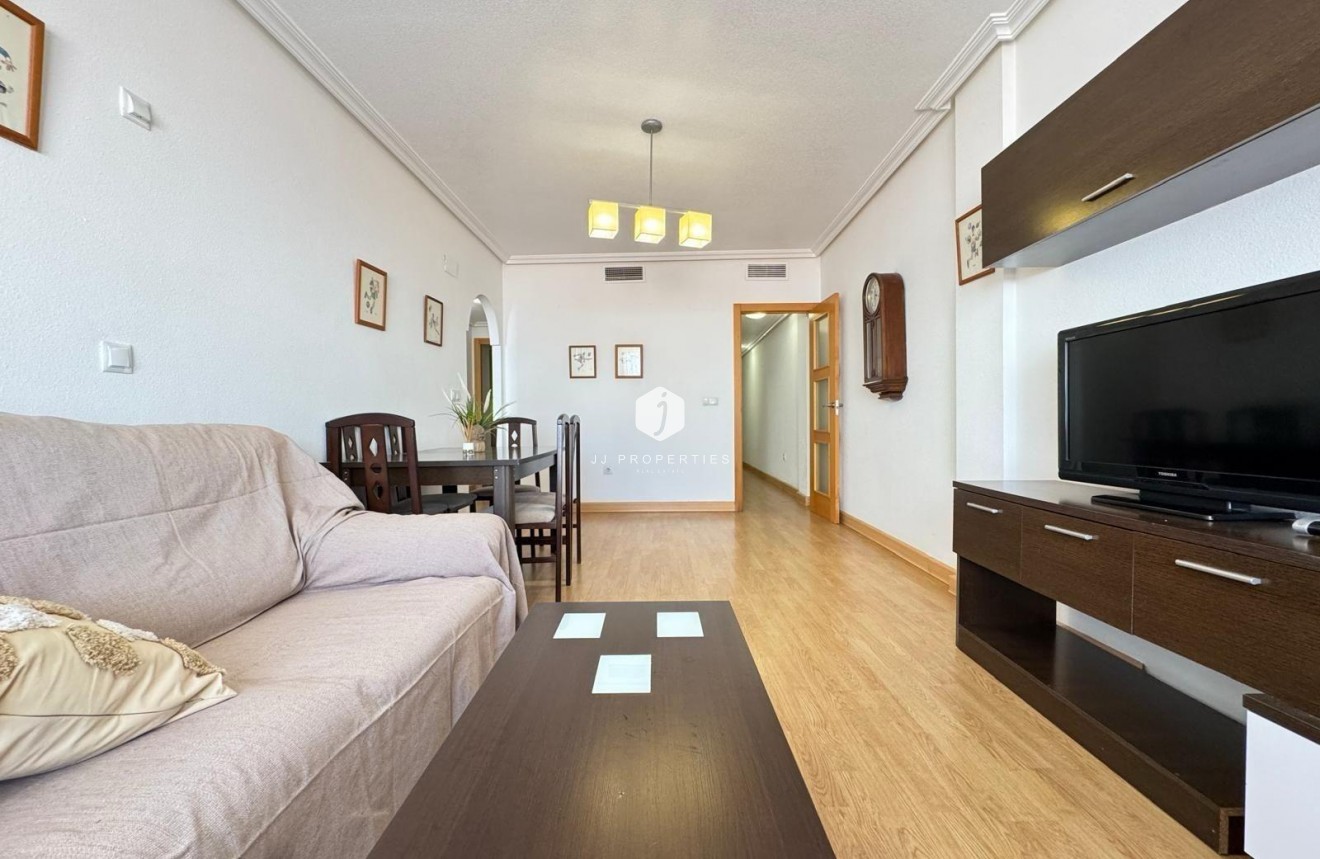 Aus zweiter Hand - Wohnung -
Torrevieja