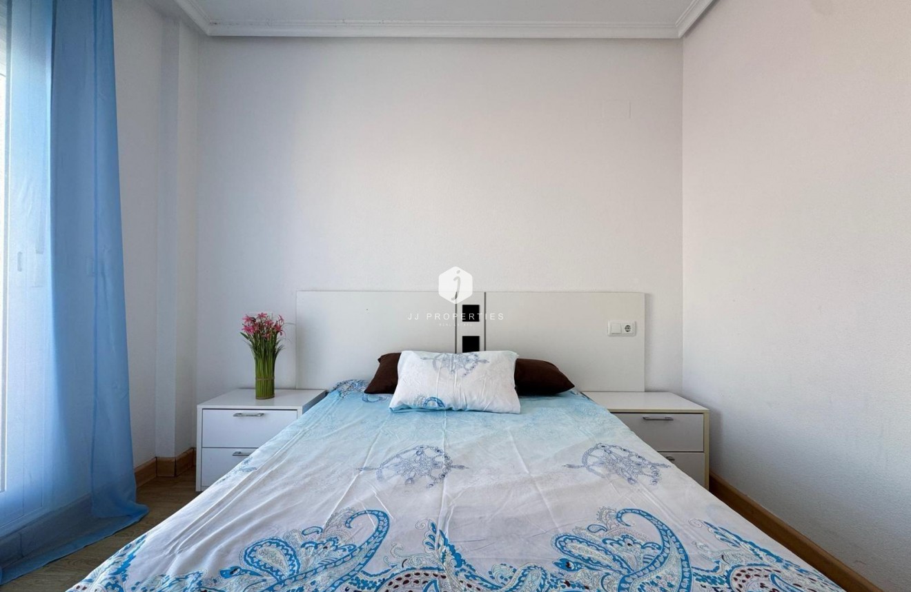 Aus zweiter Hand - Wohnung -
Torrevieja