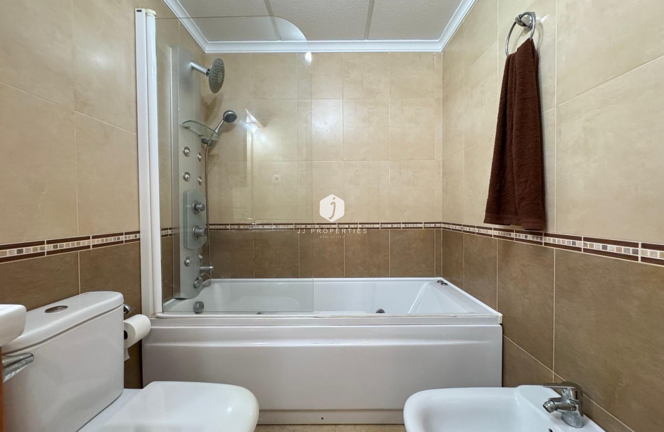 Aus zweiter Hand - Wohnung -
Torrevieja