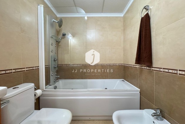 Aus zweiter Hand - Wohnung -
Torrevieja