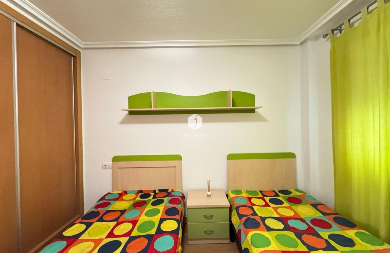 Aus zweiter Hand - Wohnung -
Torrevieja
