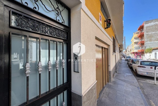 Aus zweiter Hand - Wohnung -
Torrevieja