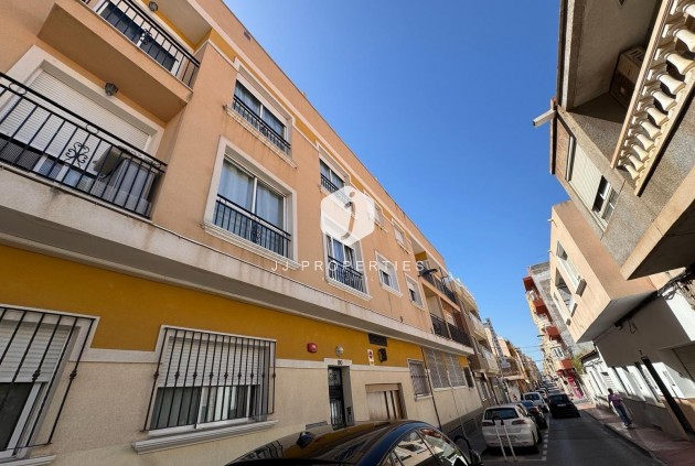 Aus zweiter Hand - Wohnung -
Torrevieja