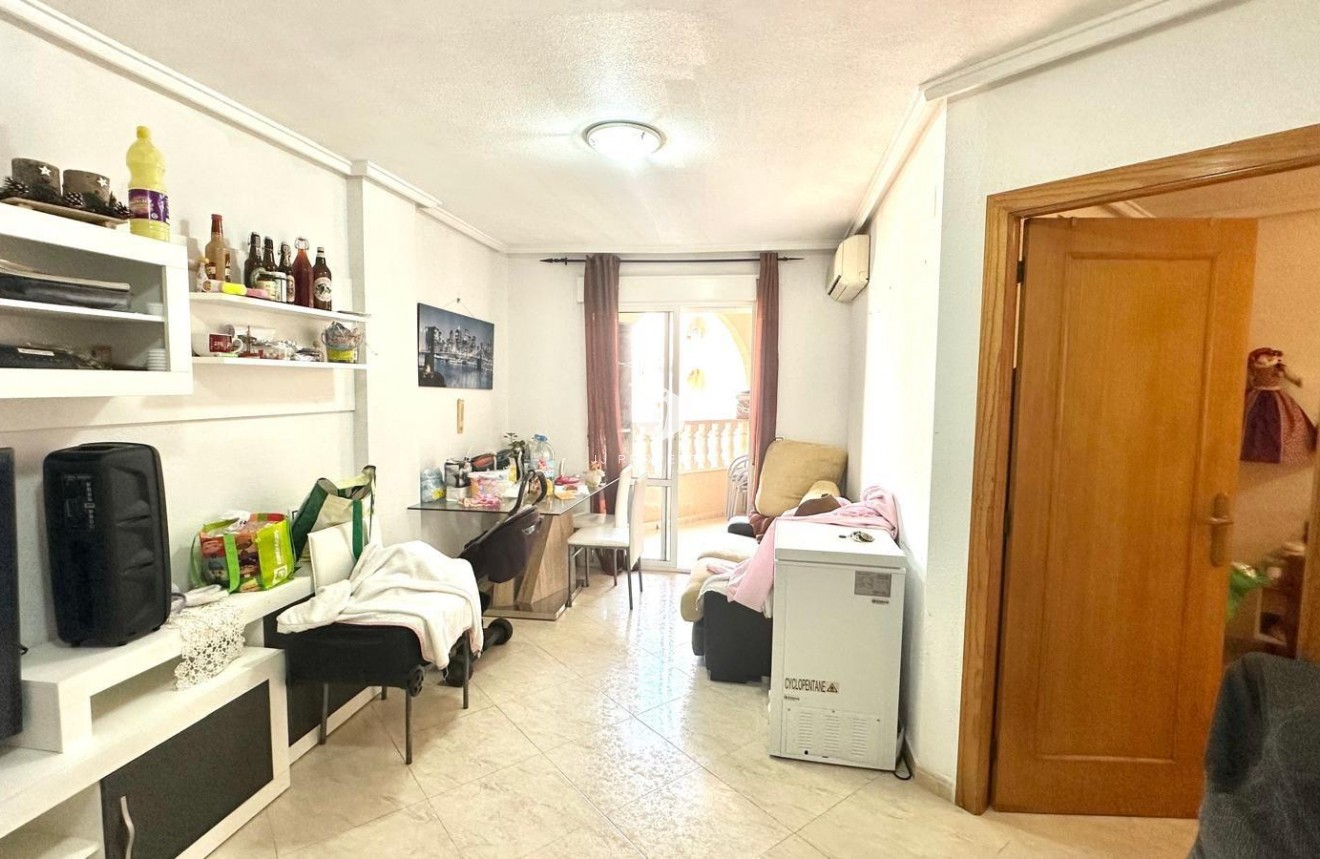 Segunda mano - Apartamento / piso -
Torrevieja - Estacion de autobuses