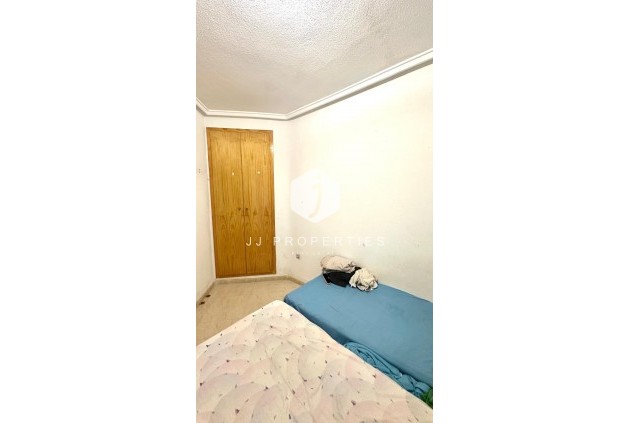 Segunda mano - Apartamento / piso -
Torrevieja - Estacion de autobuses