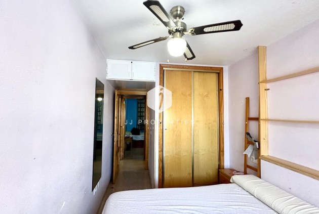 Resale - Apartment / flat -
Torrevieja