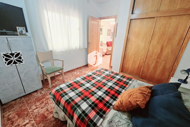 Segunda mano - Apartamento / piso -
Torrevieja - Estacion de autobuses