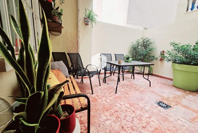 Segunda mano - Apartamento / piso -
Torrevieja - Estacion de autobuses