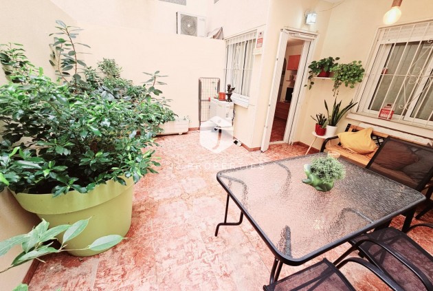 Segunda mano - Apartamento / piso -
Torrevieja - Estacion de autobuses