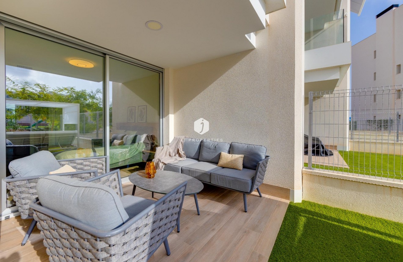 Segunda mano - Apartamento / piso -
Orihuela Costa - Villamartín-las Filipinas