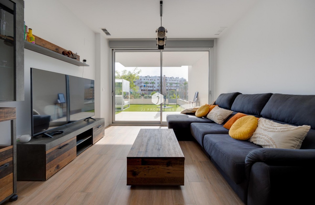 Segunda mano - Apartamento / piso -
Orihuela Costa - Villamartín-las Filipinas