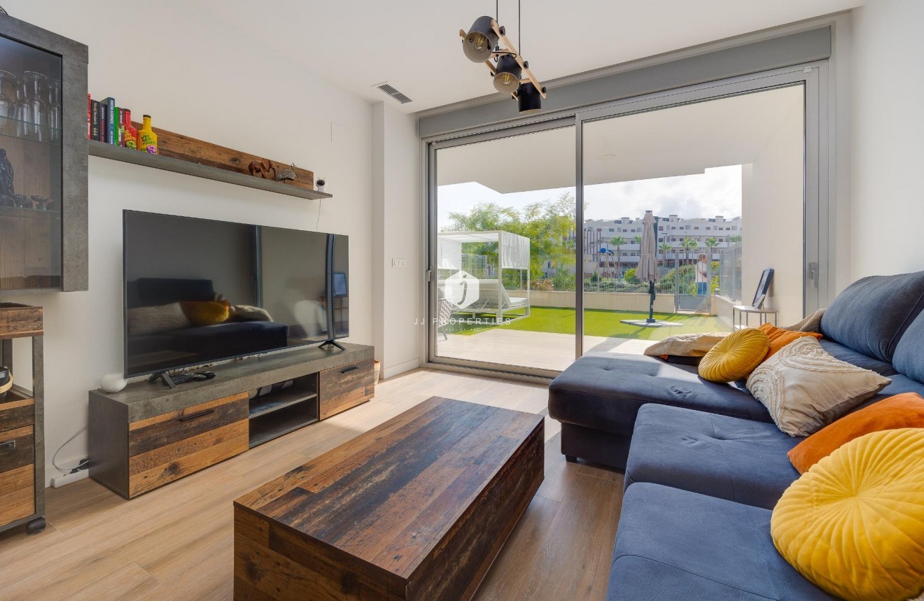 Segunda mano - Apartamento / piso -
Orihuela Costa - Villamartín-las Filipinas