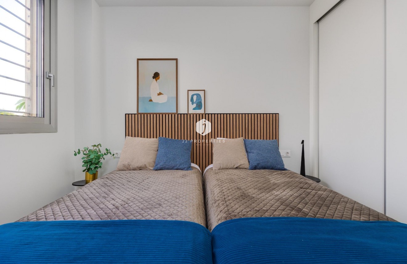 Segunda mano - Apartamento / piso -
Orihuela Costa - Villamartín-las Filipinas