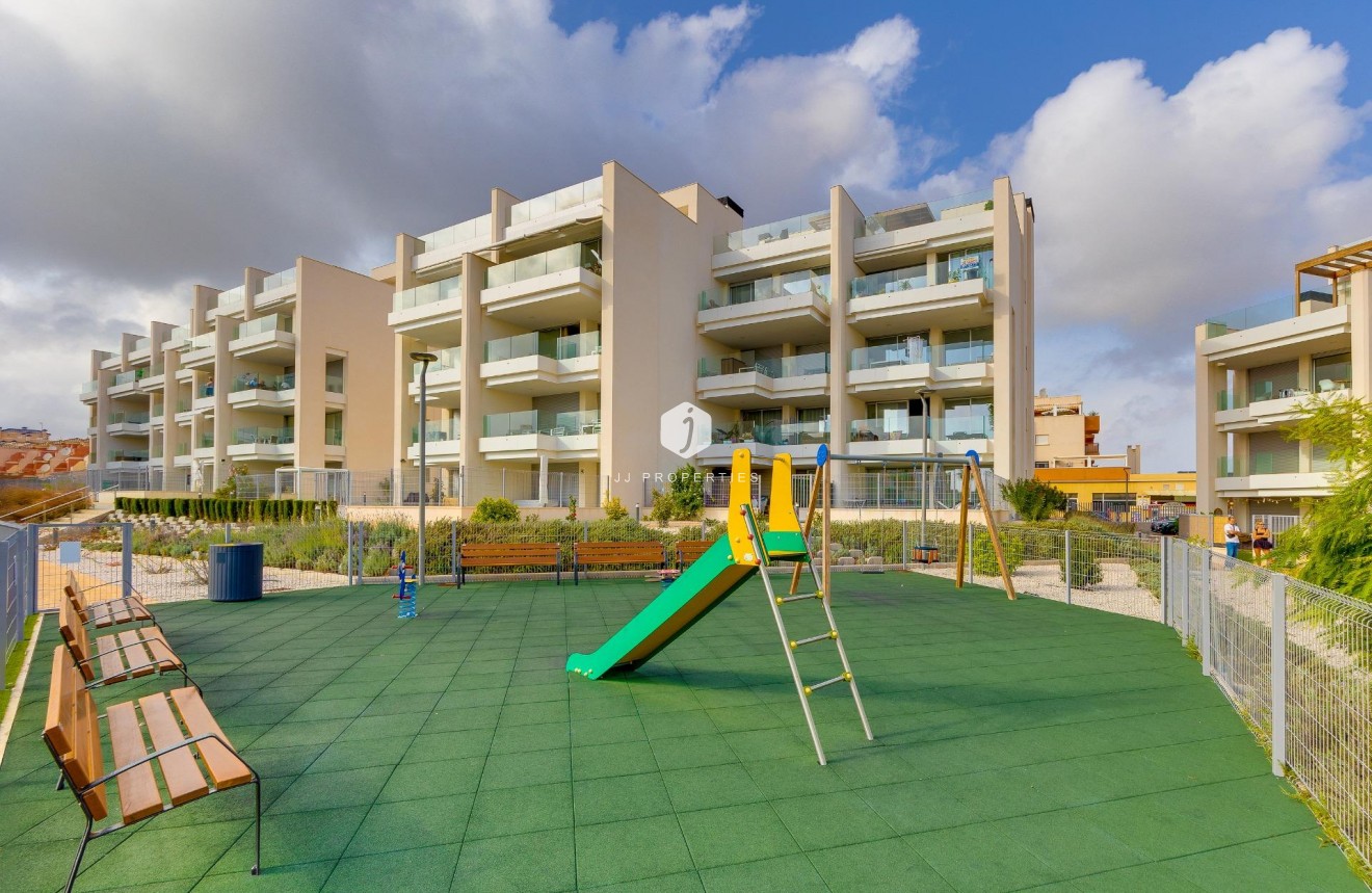 Segunda mano - Apartamento / piso -
Orihuela Costa - Villamartín-las Filipinas