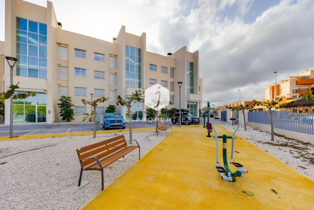 Segunda mano - Apartamento / piso -
Orihuela Costa - Villamartín-las Filipinas