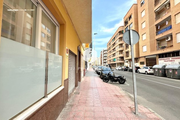 Segunda mano - Apartamento / piso -
Torrevieja - Playa del Cura