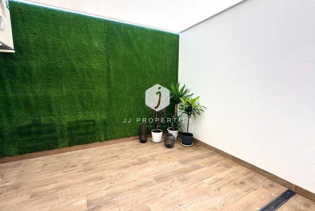 Segunda mano - Apartamento / piso -
Torrevieja - Playa del Cura